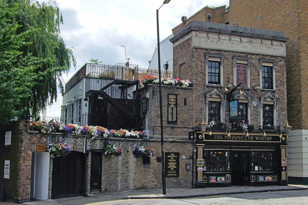 Bar histórico y pub famoso