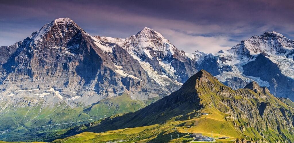 Montañas de los Alpes