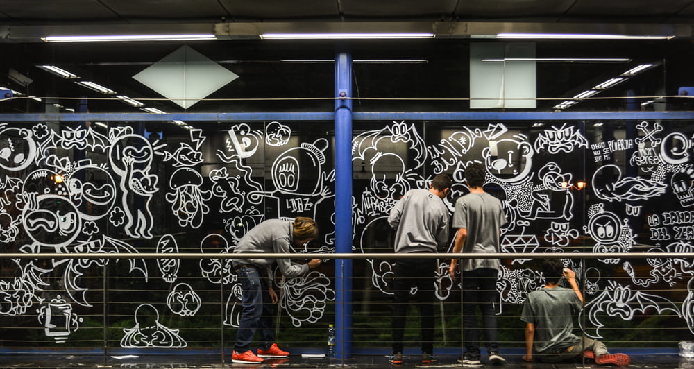 Arte urbano en estaciones de metro